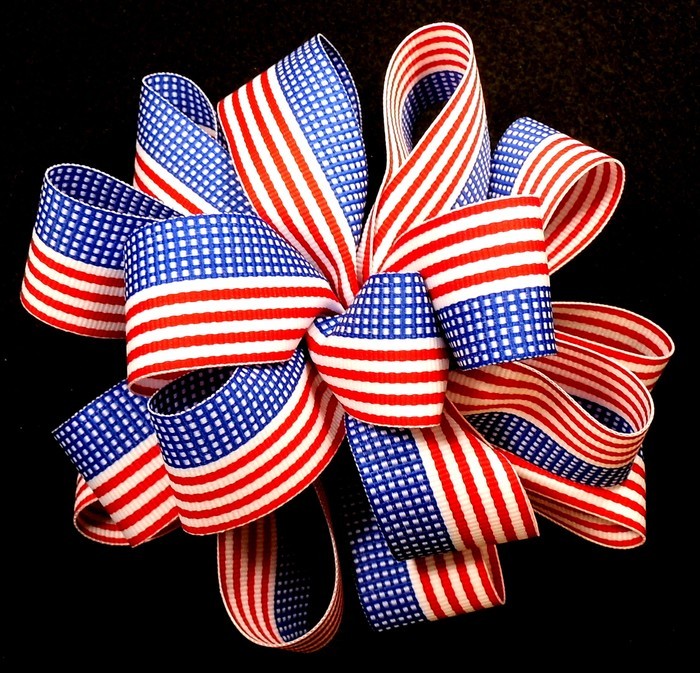 Patriotic Decor ROMÉO ET JULIETTE 3 Pieces 4th of July Independence Day Shining Wired Ribbon Bows Premium Ribbon Handmade Home Decor Memorial Day Decorations American Flag Color Wall Decor