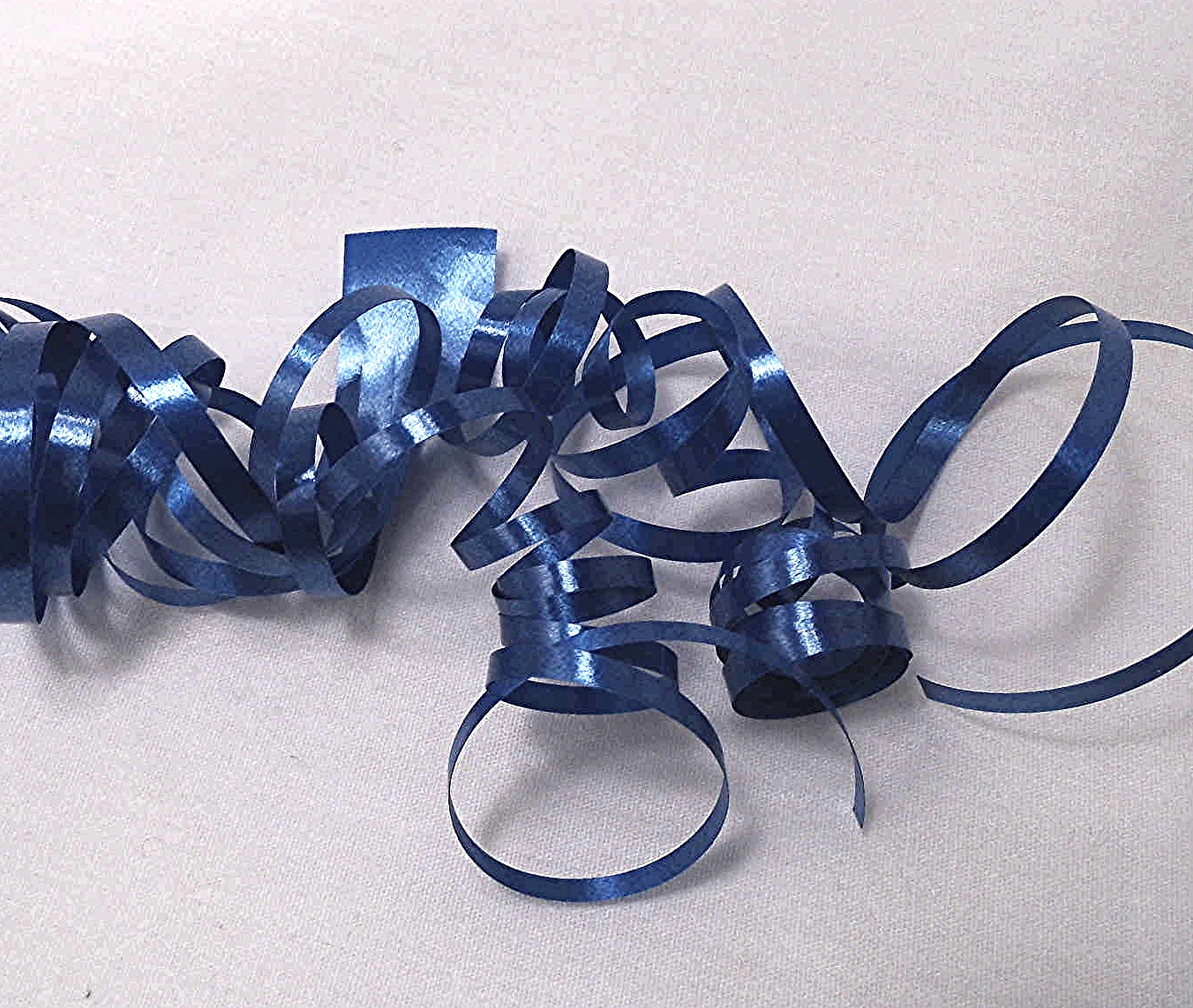 Ribbon Shredder: Ribbon Splitter, Ribbon Curler Tools for Gift