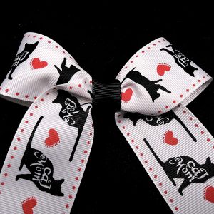 cat mom ribbon