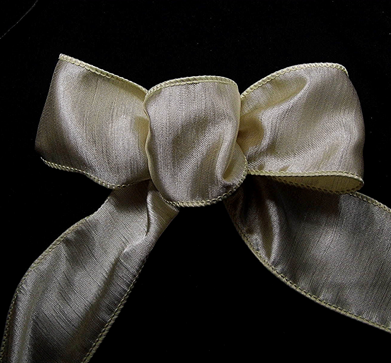 Wired Beige Ribbon from American Ribbon Manufacturers Inc.